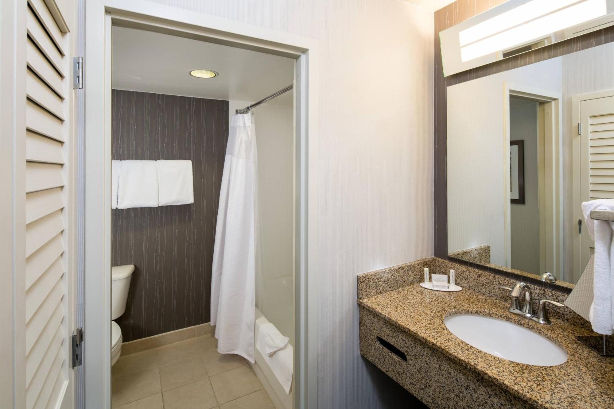 Courtyard By Marriott San Antonio Airport/North Star Mall Kültér fotó